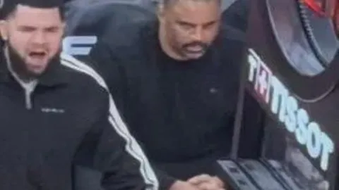 蒂亞戈英超首秀惊艳，传球75次获球迷赞誉